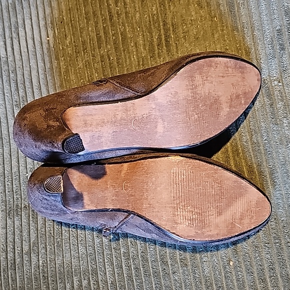 Brown suede Zip Booties hi heel. Size 41/10 - Picture 4 of 10